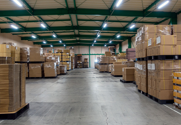 倉庫手配・配送サポート